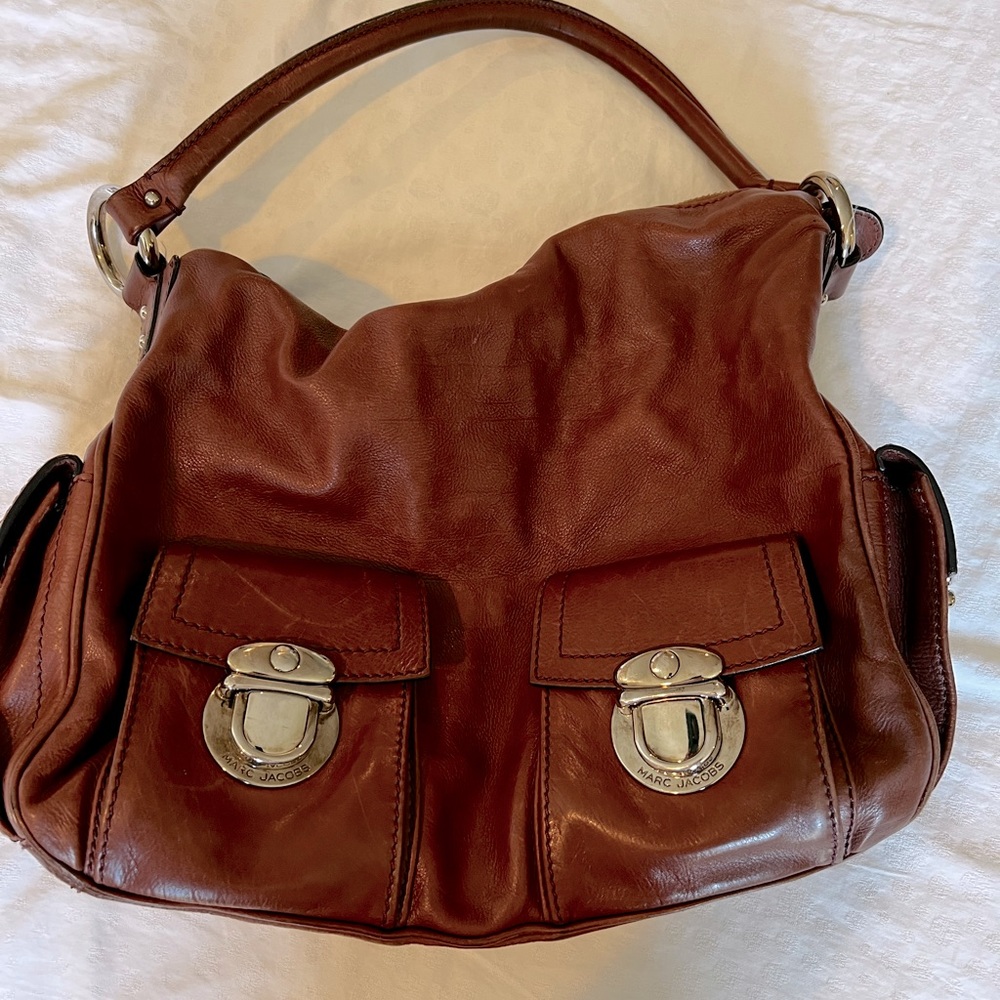 Vintage Marc Jacobs shoulder bag in saddle brown.